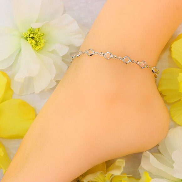 Minimalist Anklet, Sleek & Modern Design, Women’s Fashion, YC110438-A - Picture 3 of 9